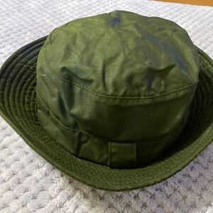 Barbour hat one size